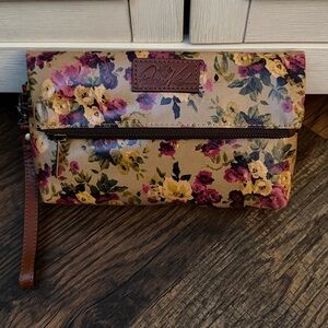 Patricia Nash Valerie Wristlet Clutch Antique Rose